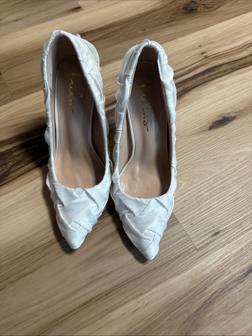 Lulu's White Quilted Pointed Toe Pumps